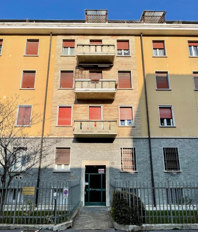 Appartement Homiesam - Yellow Dream & City Life à Milan Extérieur photo
