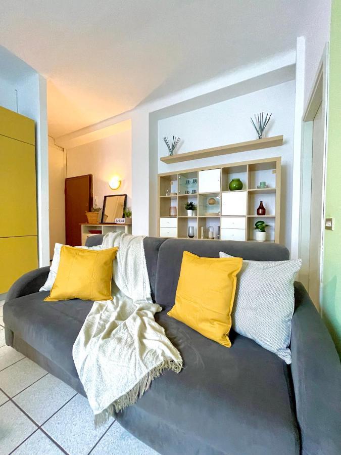 Appartement Homiesam - Yellow Dream & City Life à Milan Extérieur photo