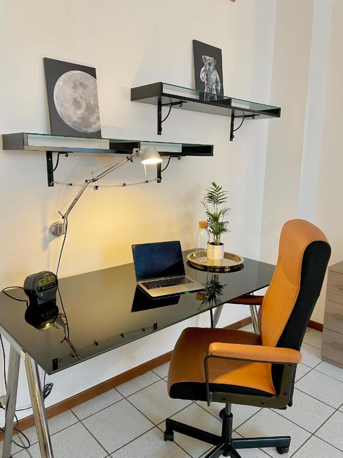 Appartement Homiesam - Yellow Dream & City Life à Milan Extérieur photo